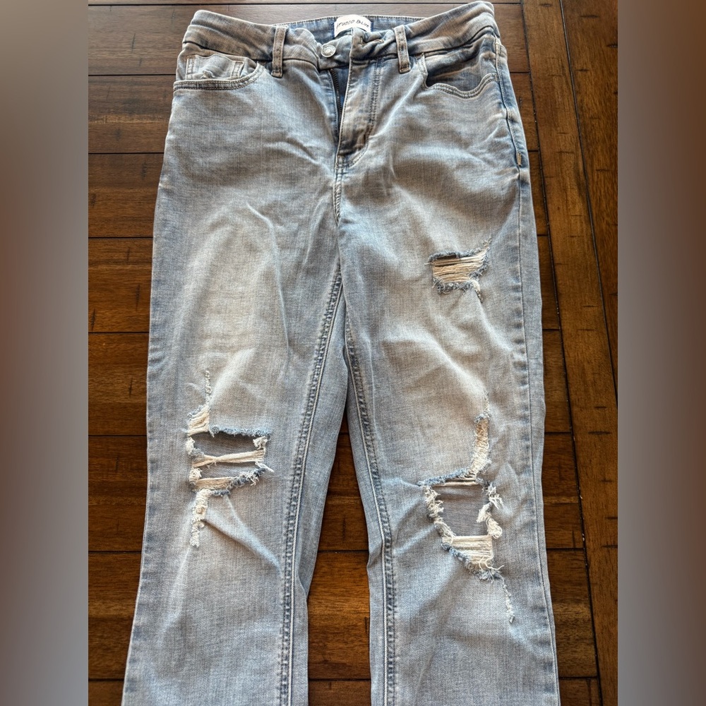 Studio Blue Distressed Skinny Jeans Size 27 / 4 Light Wash Denim